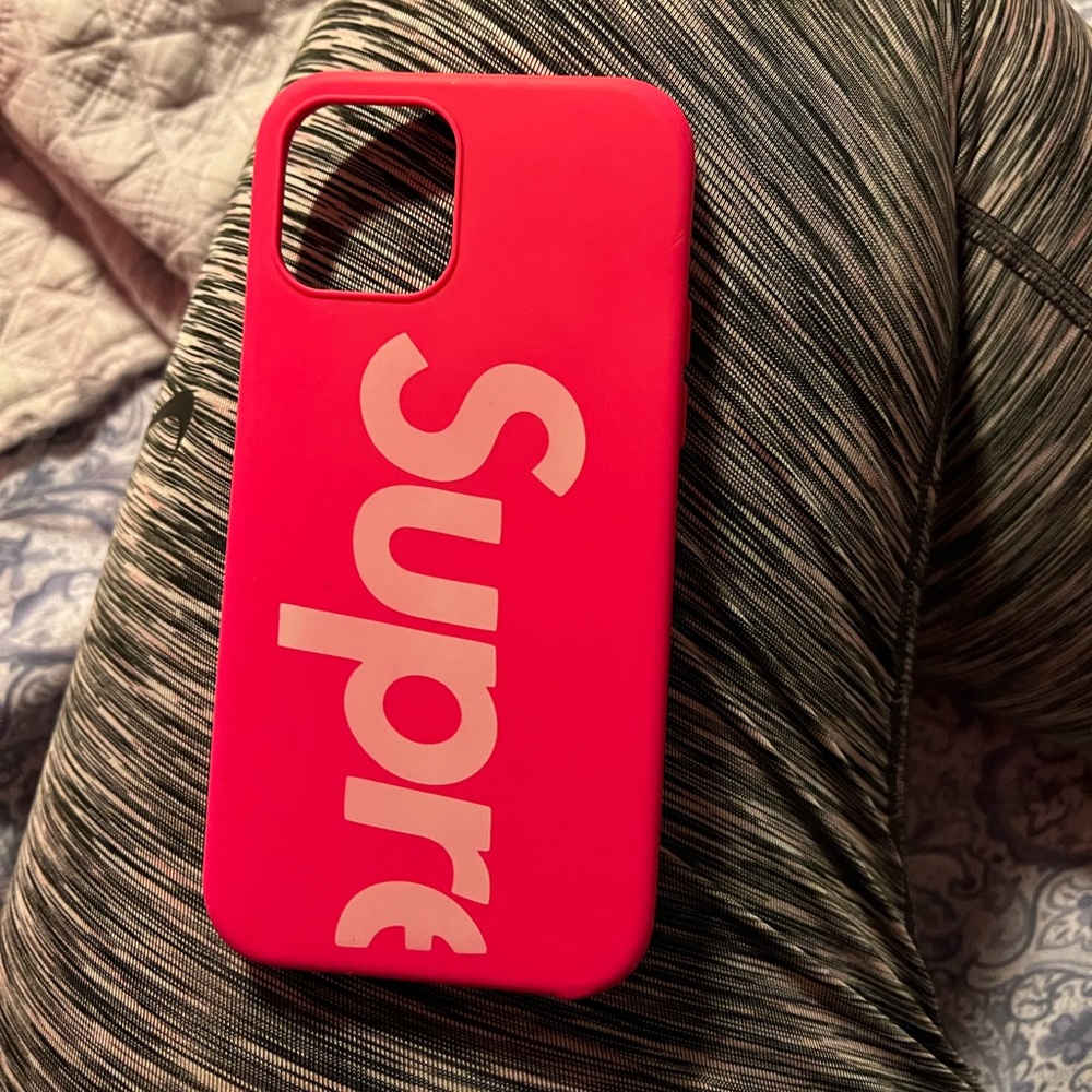 Supreme hot pink phone case